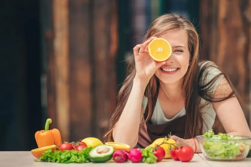 Skin Care: વિટામિન સીથી લઈને સ્વસ્થ ચરબી સુધી - તમારી ત્વચાને ચમકદાર બનાવતા ખોરાક 2 Skin Care