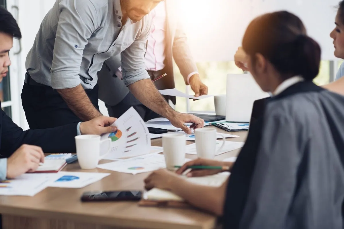 Startup Intern Culture: બેંગલુરુ સ્ટાર્ટઅપ્સમાં ઇન્ટર્નશીપ કે ગુલામી? લિંક્ડઇન પોસ્ટે ઊભા કર્યા પ્રશ્ન 3 startups.1.jpg