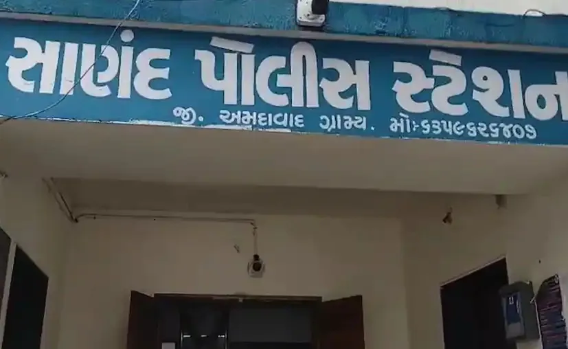 સાણંદ રિસોર્ટમાં દારૂની હાઈપ્રોફાઈલ મહેફિલનો પર્દાફાશ 3 Sanand resort liquor party.png