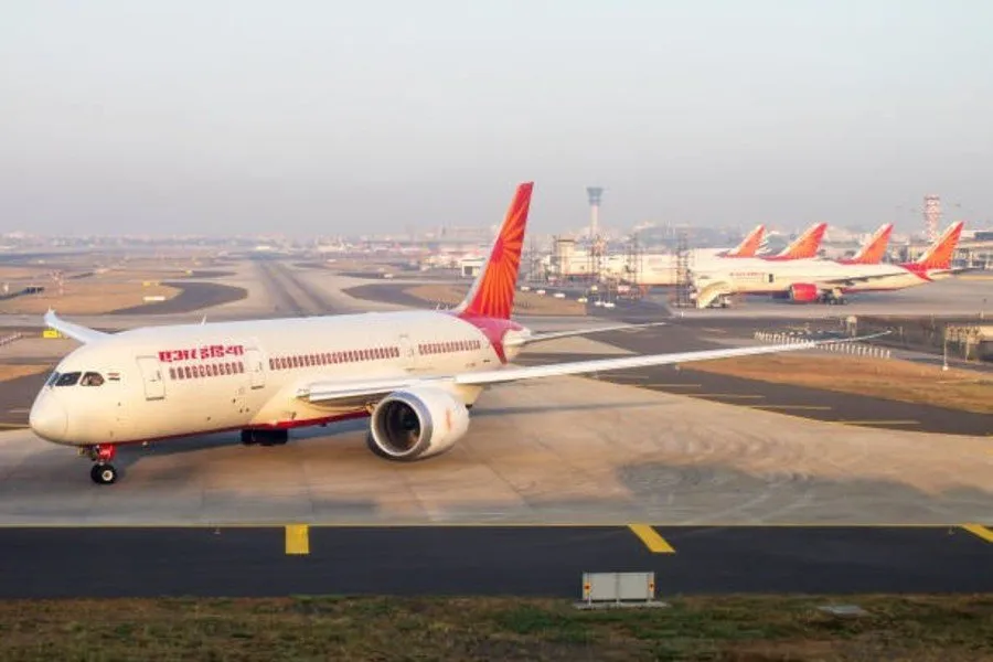 ટેકઓફ પહેલાં ખામી, દીવ ફ્લાઈટ રદ 3 Ahmedabad Diu Flight Cancelled 2.jpg
