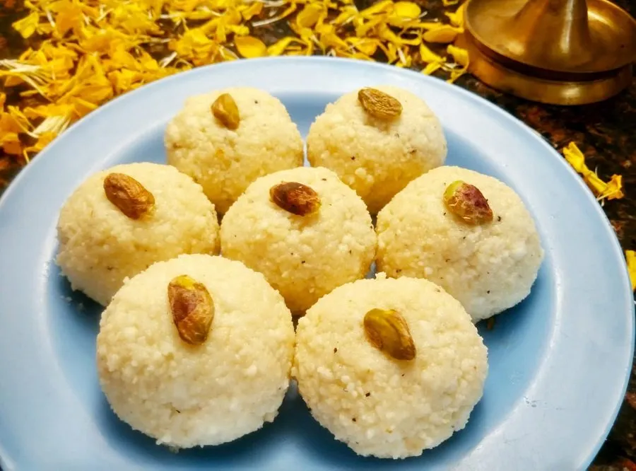 malayi laduu 1.jpg