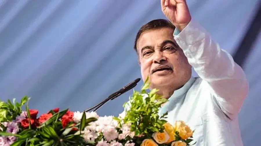 'સરકાર નકામી હોય છે, ચાલતા વાહનને પંચર કરવામાં માહેર...' નીતિન ગડકરીએ આવું કેમ કહ્યું? 2 Nitin Gadkari statement on government efficiency 1.jpg