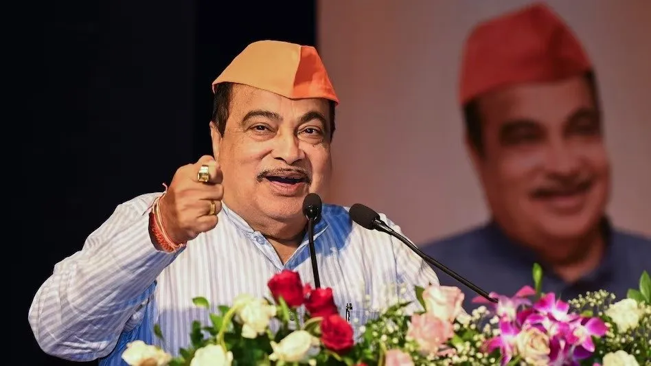 'સરકાર નકામી હોય છે, ચાલતા વાહનને પંચર કરવામાં માહેર...' નીતિન ગડકરીએ આવું કેમ કહ્યું? 3 Nitin Gadkari statement on government efficiency 2.jpeg