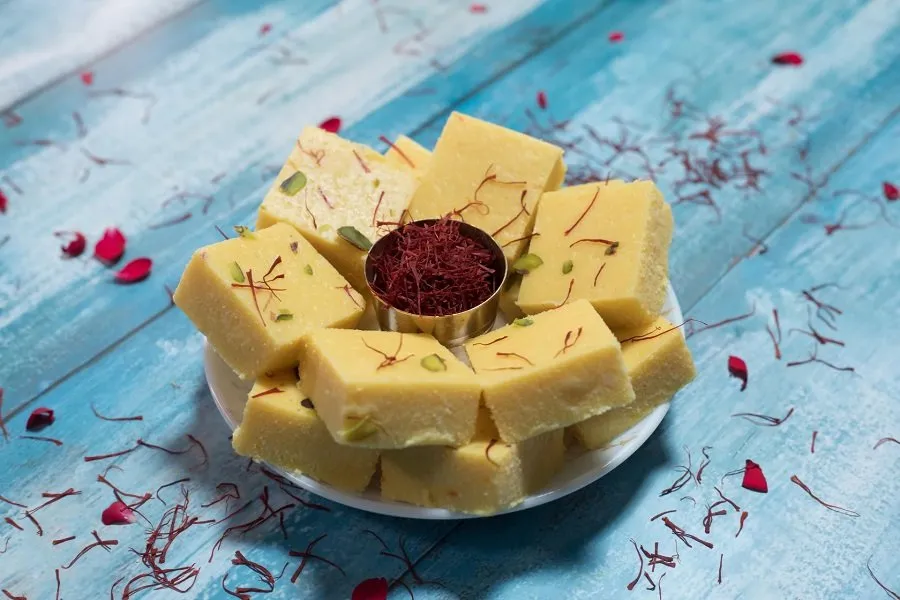 barfi 1.jpg