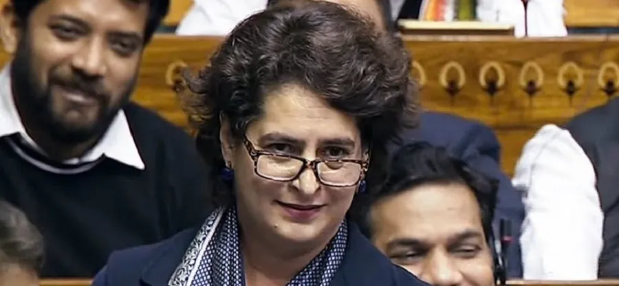 pariyanka gandhi.jpg
