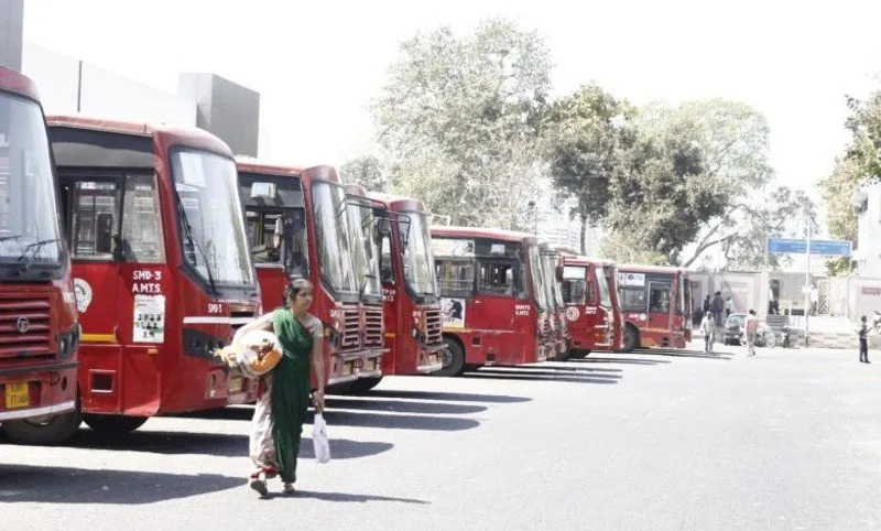 AMTS temple bus service: AMTS બસથી શ્રાવણ દર્શન હવે સરળ 3 AMTS temple bus service