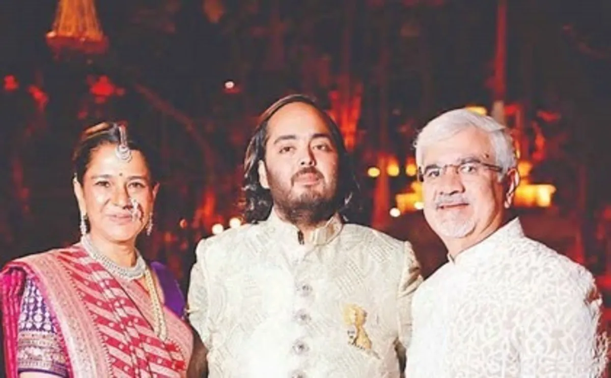 Anant Ambani Radhika Merchant wedding anniversary : લગ્નને એક વર્ષ પૂર્ણ: અંબાણી પરિવારની ધાર્મિક શ્રદ્ધા સાથે ઉજવણી 3 Anant Ambani Radhika Merchant wedding anniversary