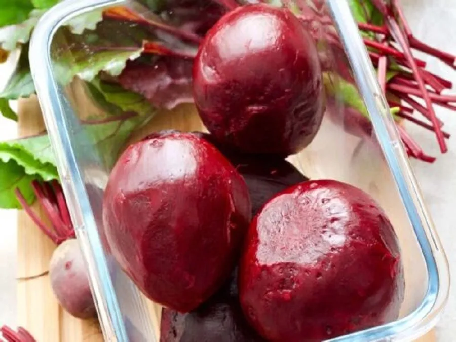 Raw vs Cooked Beetroot: કાચું કે બાફેલું બીટ – કયું વધુ ફાયદાકારક છે? 3 Beetroot.9.jpg