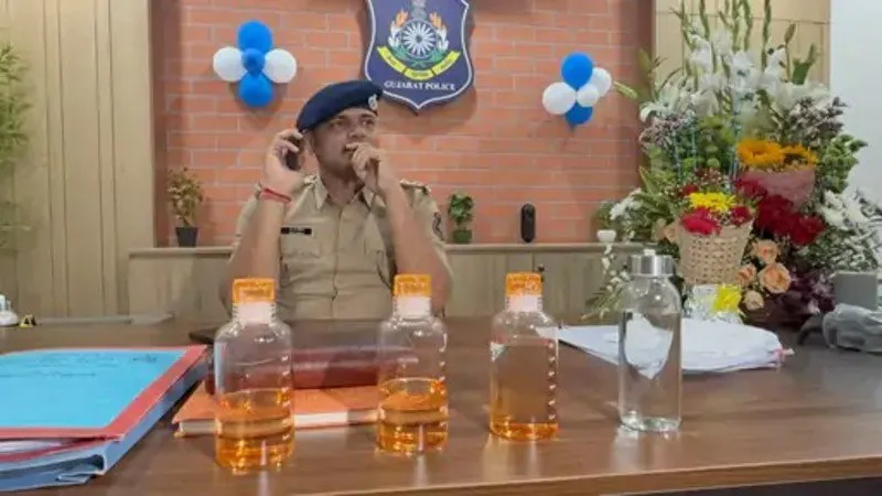 Gujarat first eco-friendly police station: ગુજરાતનું પહેલું ઇકો-ફ્રેન્ડલી પોલીસ સ્ટેશન સુરતના અલથાણમાં 2 Gujarat first eco-friendly police station