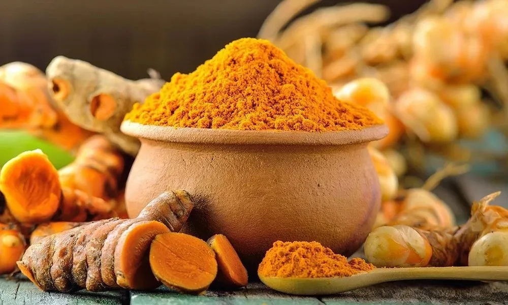 Turmeric Side Effects: જાણો કોણે હળદરથી બચવું જોઈએ 2 Haldar.jpg