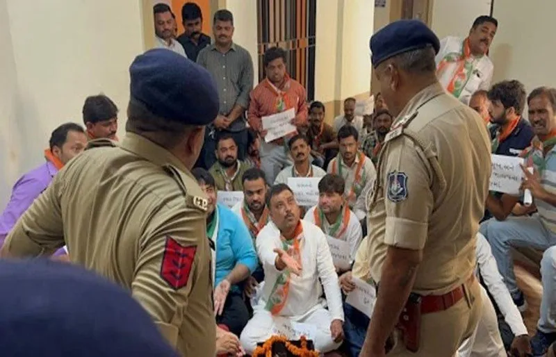 Jamnagar Congress Protest Against Corruption