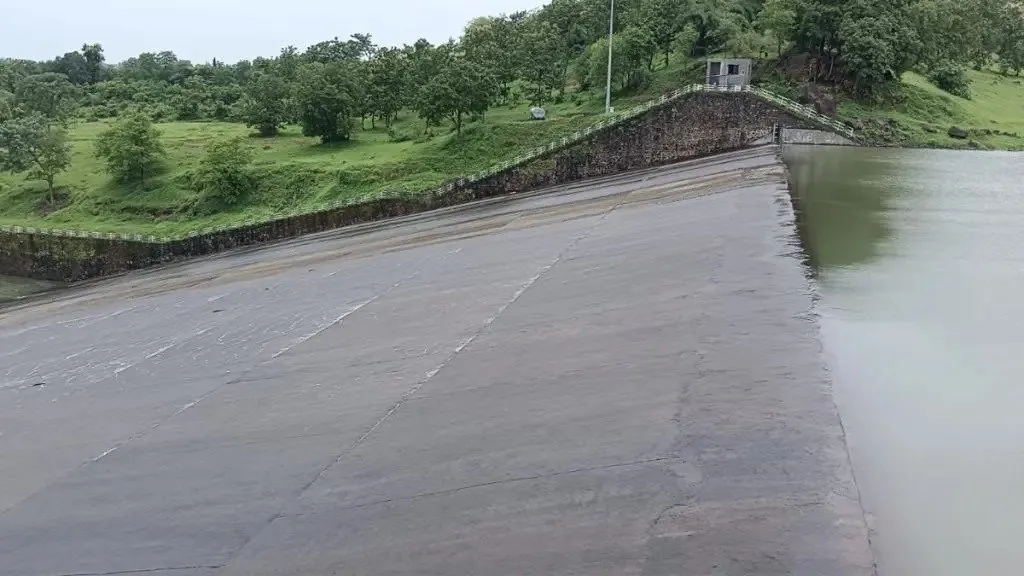 Juj and Keliya dam overflow: નવસારીના જૂજ અને કેલીયા ડેમ ઓવરફ્લો 2 Juj and Keliya dam overflow