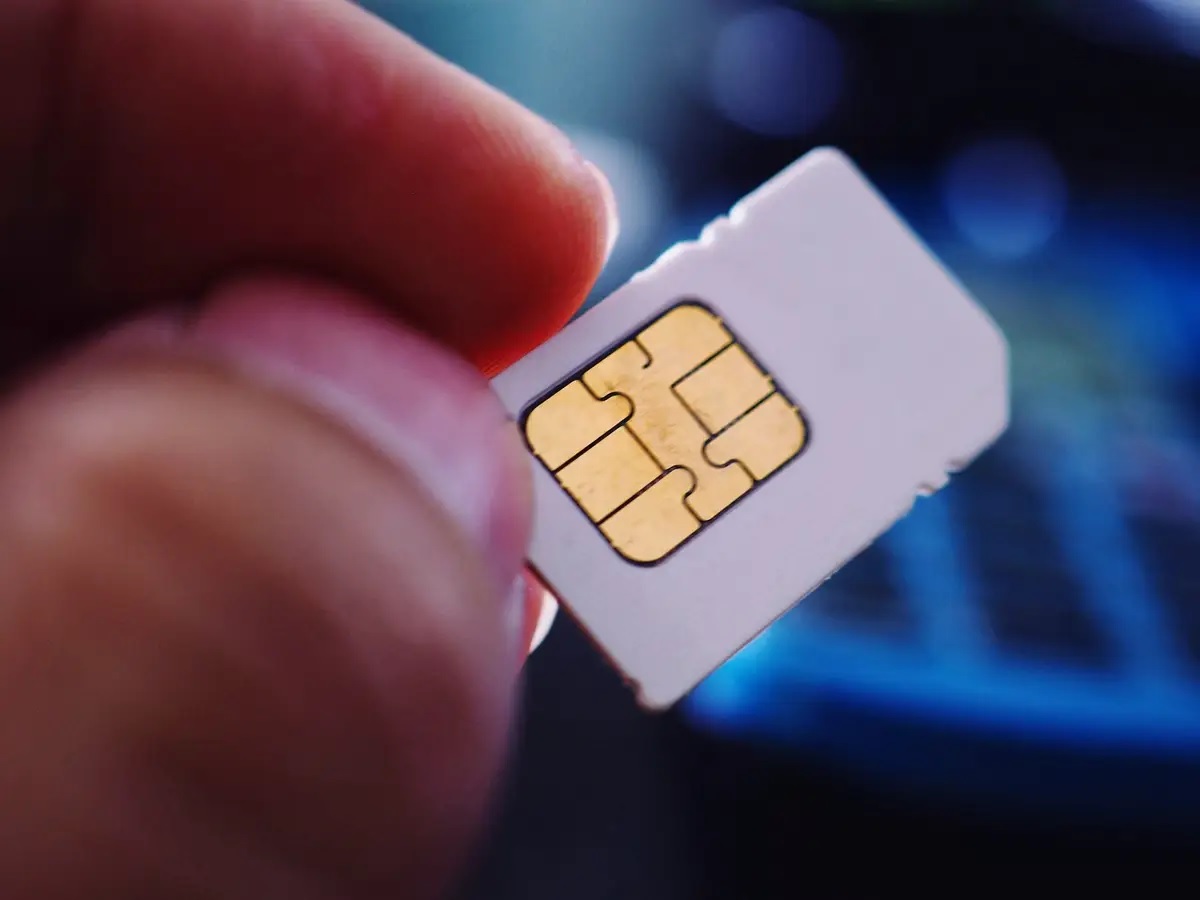 e-SIM છેતરપિંડીથી બચવા માટે તમે શું કરી શકો છો? 2 sim card