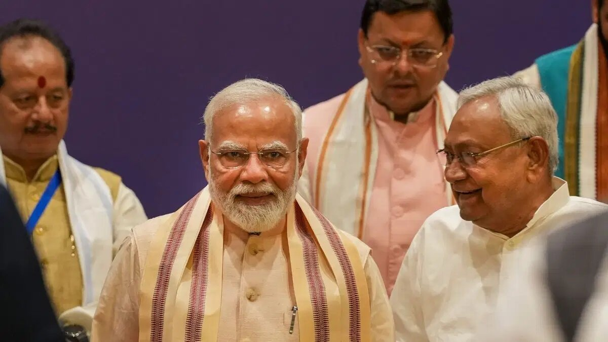 NDA ની બેઠકમાં ઓપરેશન સિંદૂરની ગૂંજ, PM મોદીને અપાયા અભિનંદન આપ્યા,વડાપ્રધાનના અસાધારણ નેતૃત્વની કરાઈ પ્રશંસા 2 PM Modi.jpg