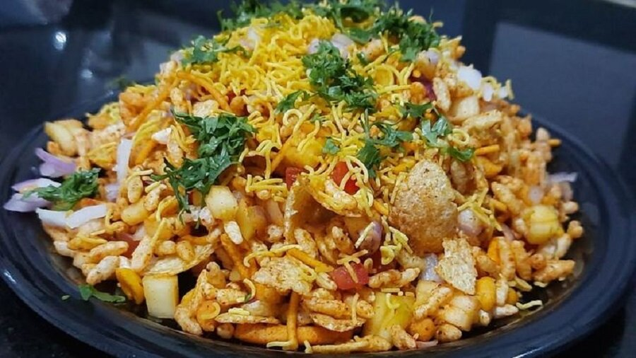 મન થાય કંઈક મસાલેદાર ખાવાનું? બનાવો આ ટેસ્ટી અને હેલ્ધી ભેળ પુરી 3 bhel.jpg