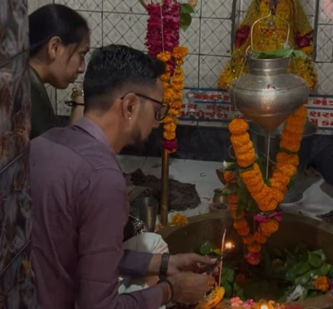 અજોડ શ્રદ્ધાનું સ્થાન: આજી નદી કાંઠે વસેલું પ્રાચીન મંદિર 3 Jangleshwar Mahadev Temple 2.png