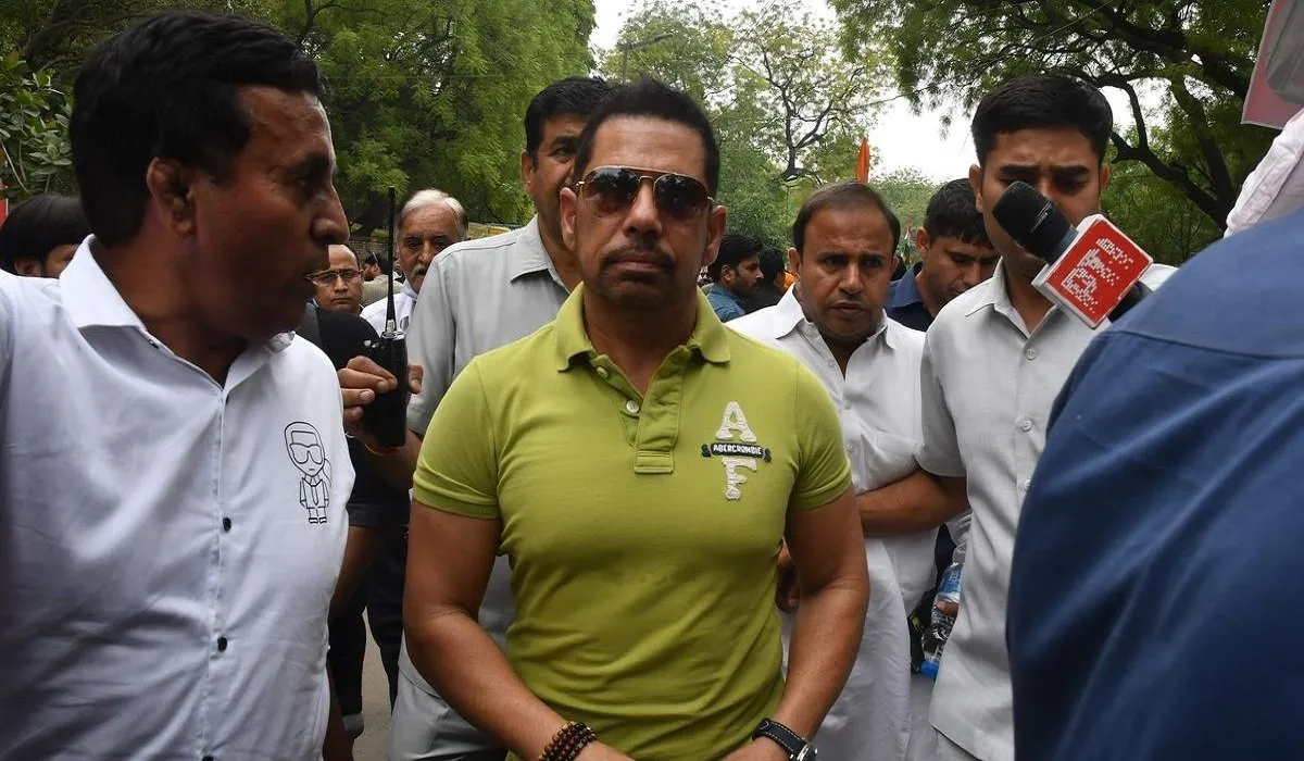 રોબર્ટ વાડ્રા વિરુદ્ધ 58 કરોડની ગેરકાયદેસર કમાણીનો આરોપ, EDએ ચાર્જશીટ દાખલ કરી 3 Robert vadra.jpg