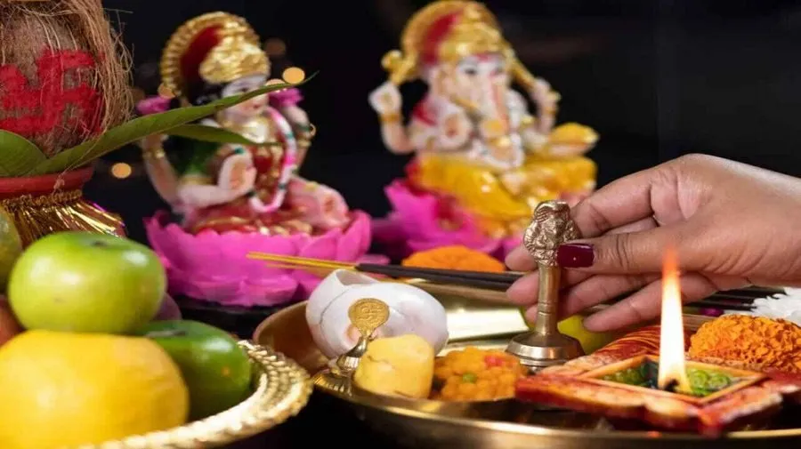 જીવન અને મૃત્યુના ચક્રમાંથી બહાર આવો: ગરુડ પુરાણનો આ ઉપદેશ તમને મોક્ષ અપાવશે 3 pooja
