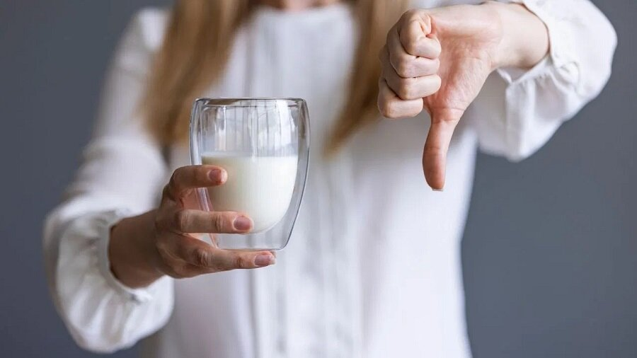 જાણો ક્યારે દૂધ તમારા માટે હાનિકારક બની શકે છે 3 Milk.jpg