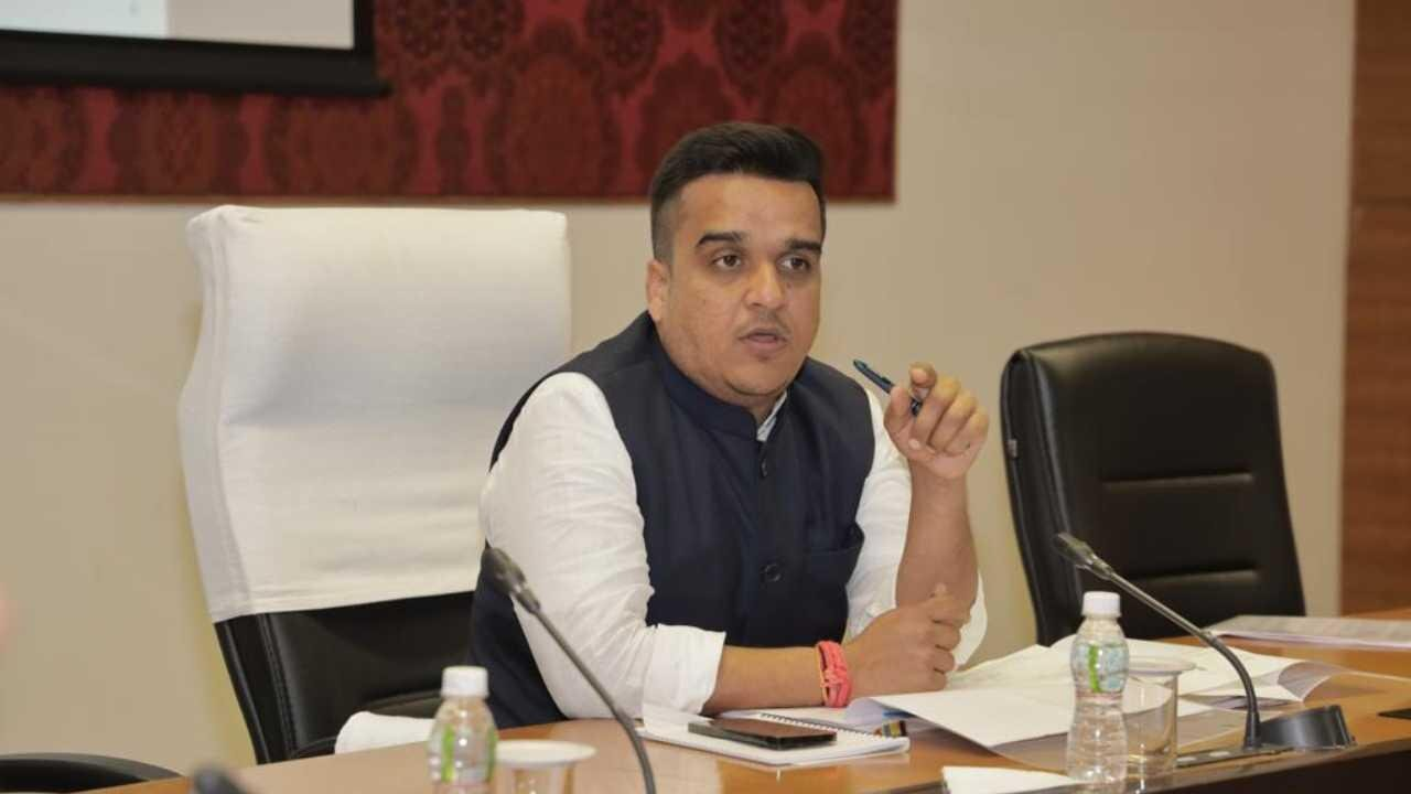 Breaking: NDPSની ડેડિકેટેડ કાર્યવાહી માટે ગુજરાત રાજ્યમાં નાર્કોટિક્સ ટાસ્ક ફોર્સ (ANTF) યુનિટ્સ બનાવવાનો નિર્ણય 2 state transport home minister harsh sanghvi mla surat majura.jpg