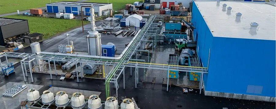 પ્લાસ્ટિકના કચરામાંથી પેટ્રોલ બનાવી રહ્યું છે ચીન, જાણો કેવી રીતે કામ કરે છે આ સિસ્ટમ 3 oil.jpg