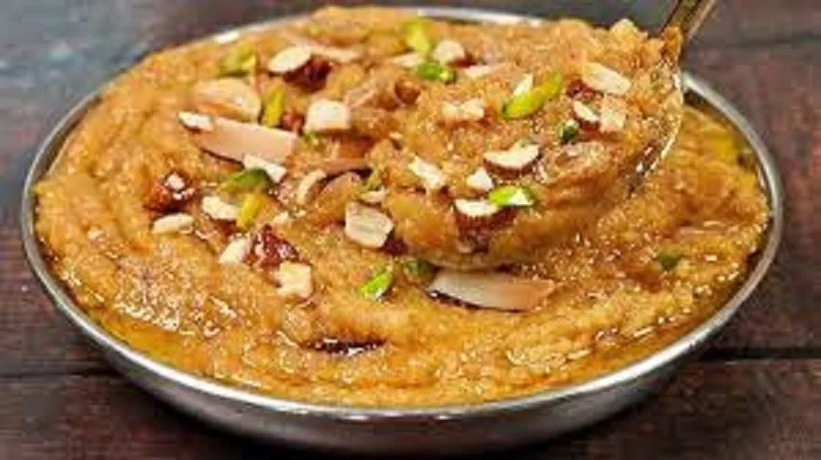 દાદી-નાનીનો નુસખો: શરદી-ખાંસી ભગાડવા માટે ઘઉંના લોટની લાપસી, રેસિપી નોંધી લો 2 lapsi.jpg