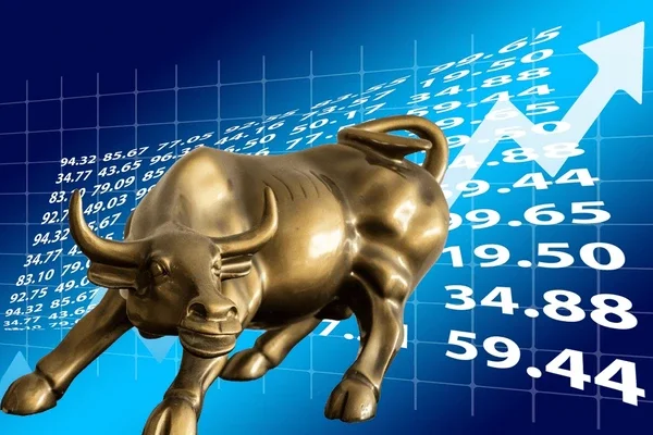 રણબીરના રોકાણથી પ્રાઇમ ફોકસમાં રોનક: શૅરના ભાવમાં સતત વધારો 2 bull13