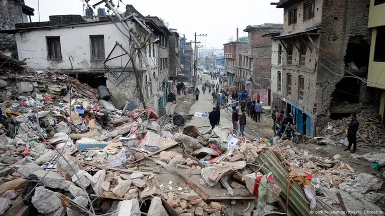 ચીન પછી હવે ભૂતાન: ભારતના બે પાડોશી દેશોમાં ભૂકંપના આંચકા 2 bhutan 12