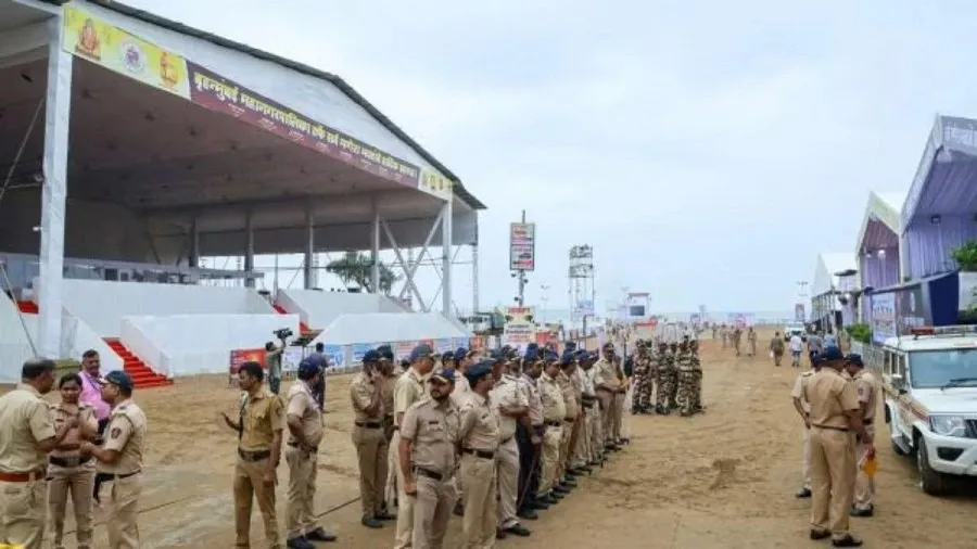 મુંબઈમાં બોમ્બ વિસ્ફોટની નવી ધમકી, પોલીસ એલર્ટ પર – શહેરમાં ચુસ્ત સુરક્ષા વ્યવસ્થા 2 mh.jpg