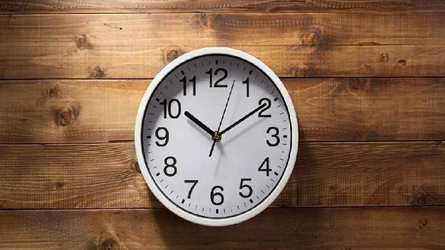 Shardiya Navratri 2025: મા દુર્ગાના આશીર્વાદ જોઈતા હોય તો નવરાત્રિ પહેલાં કરો આ કામ; 5 વસ્તુઓનો કરો ત્યાગ 3 watch.jpg