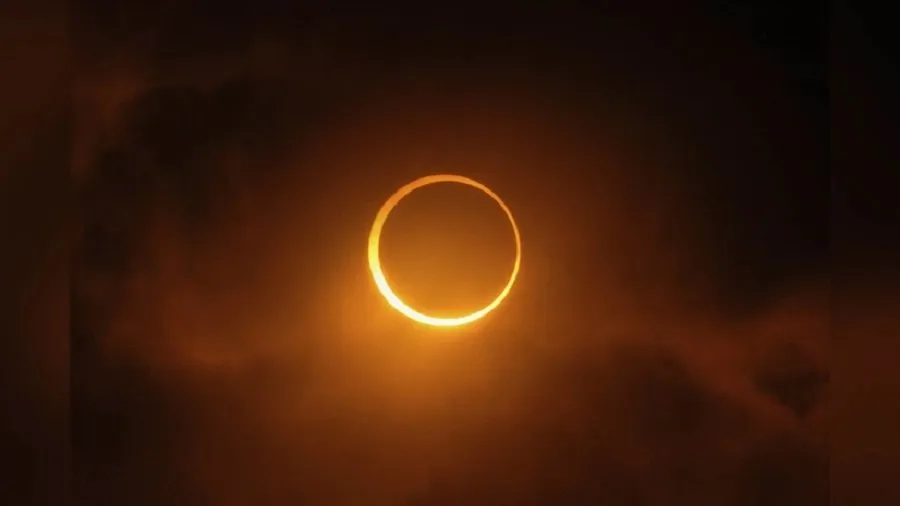 વર્ષનું છેલ્લું સૂર્યગ્રહણ 21 સપ્ટેમ્બરે, શું તે ભારતમાં દેખાશે? 3 garhan 2.jpg