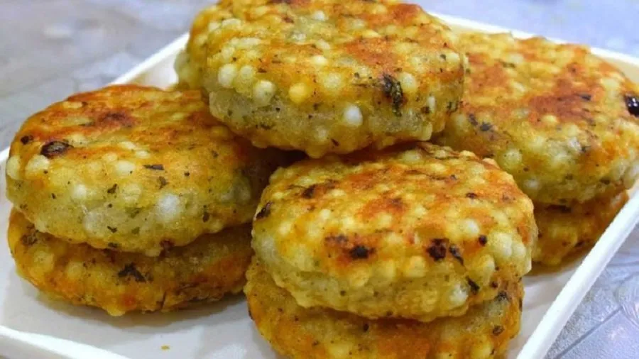 વ્રત દરમિયાન શરીરને એનર્જી આપશે આ ક્રિસ્પી સાબુદાણા ટિક્કી, અહીંથી નોંધી લો રેસીપી 2 sabudana 1.jpg