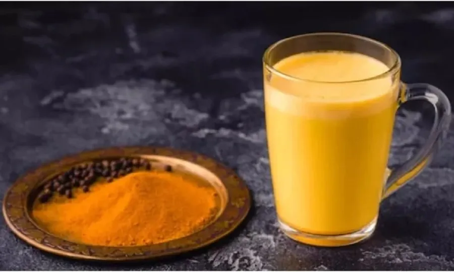 આયુર્વેદિક ઔષધિ હળદર: કાચી, સૂકી કે પાવડર, કઈ હળદર સૌથી વધુ ગુણકારી? 4 dudh.jpg