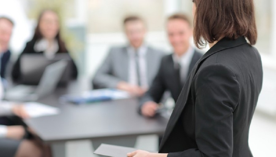 રેલ્વેમાં નોકરી મેળવવાની સુવર્ણ તક! 2 job1