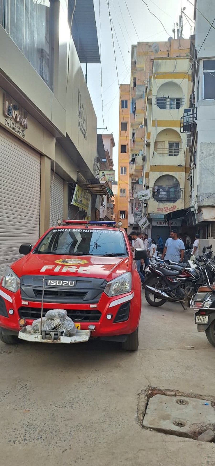Bhuj shiv paras.1