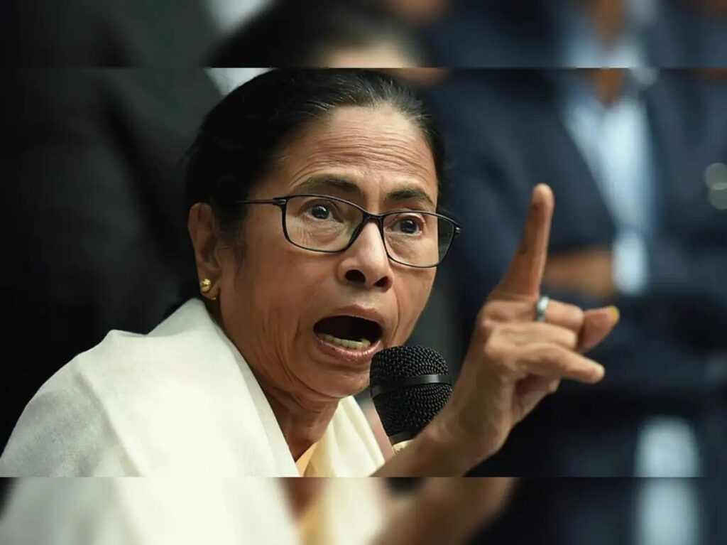 બંગાળમાં પરિણામ પછી કેમ ફાટી નીકળી હિંસા? TMC ઓફિસો પર હુમલા અને મોતના સમાચારથી દેશભરમાં ચિંતા 3 mamata banerjee