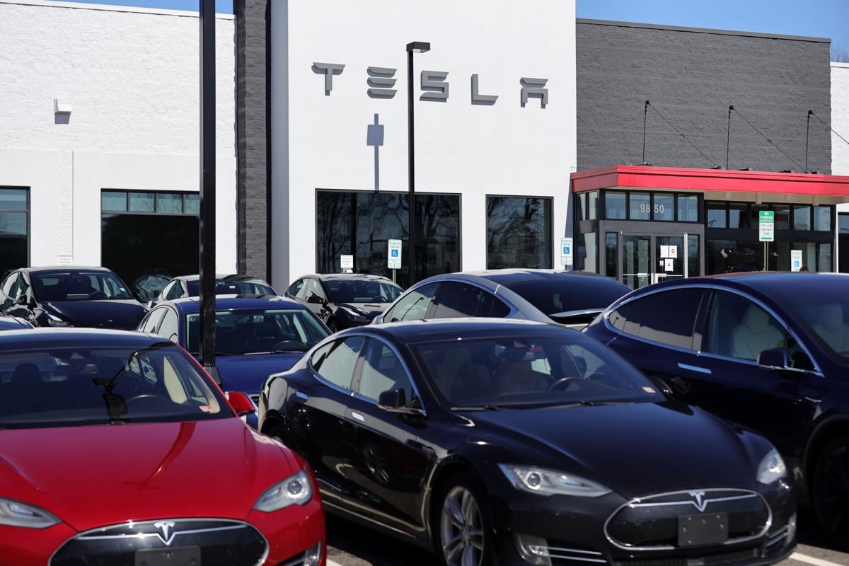 ઈલેક્ટ્રીક વ્હીકલનાં દોરમાં ઓટો પાર્ટસ કંપનીઓની હાલત કફોડી, હવે ઓટો પાર્ટ્સ કંપનીઓનું શું થશે? 3 WhatsApp Image 2025 10 31 at 3.26.52 PM