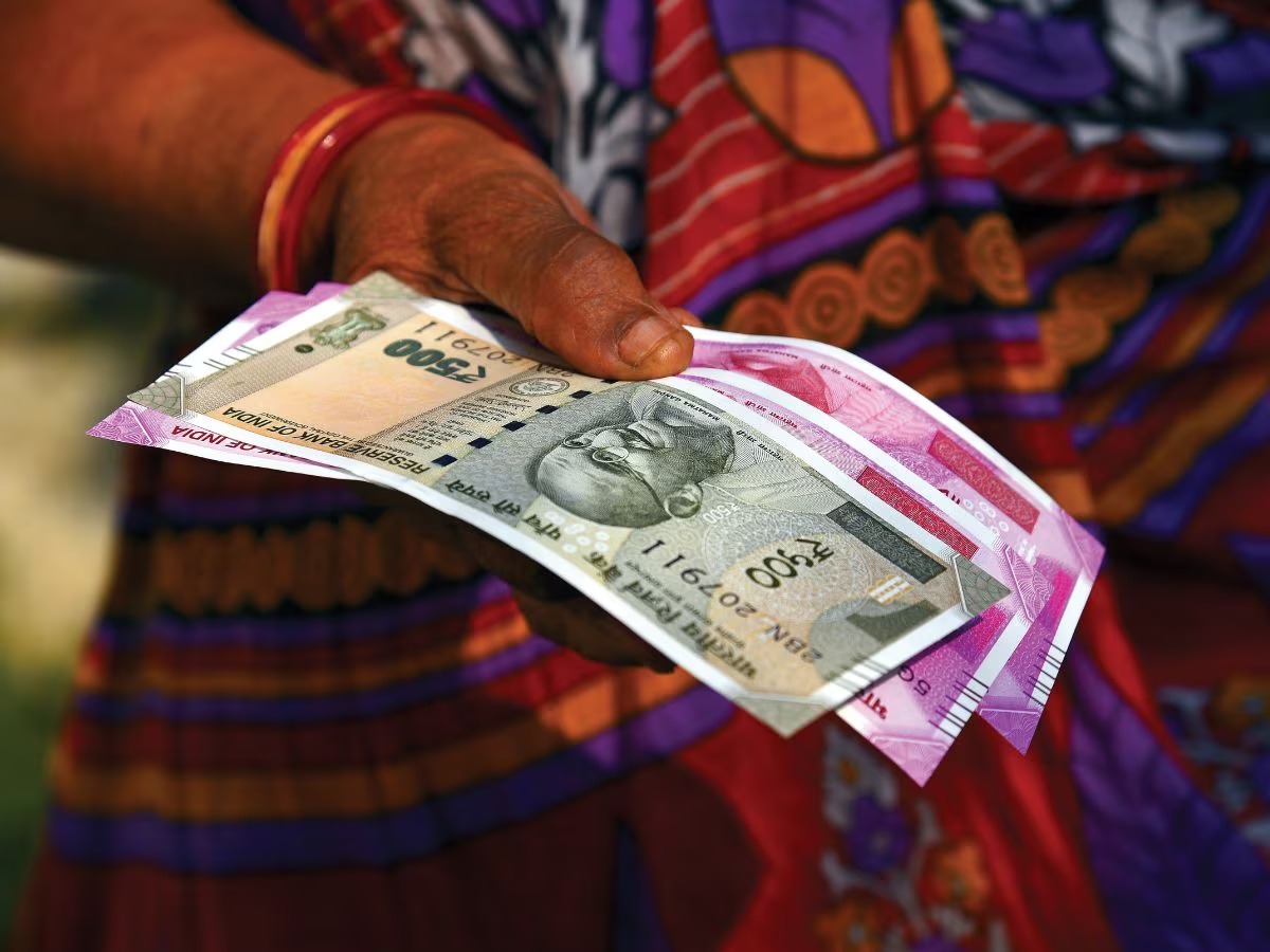 RBIએ રાજ્યોને ₹1.68 લાખ કરોડની રોકડ યોજનાઓ અંગે ચેતવણી આપી 2 WhatsApp Image 2025 11 07 at 11.53.14 AM