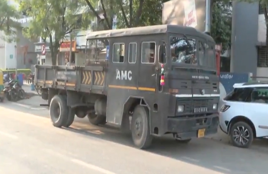 street vendors AMC bribe issue 1