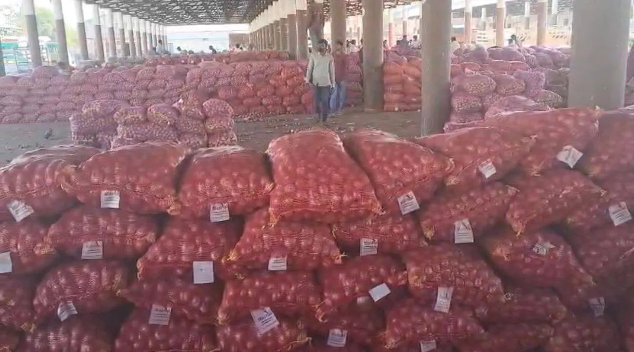 Rajkot Market Yard.png