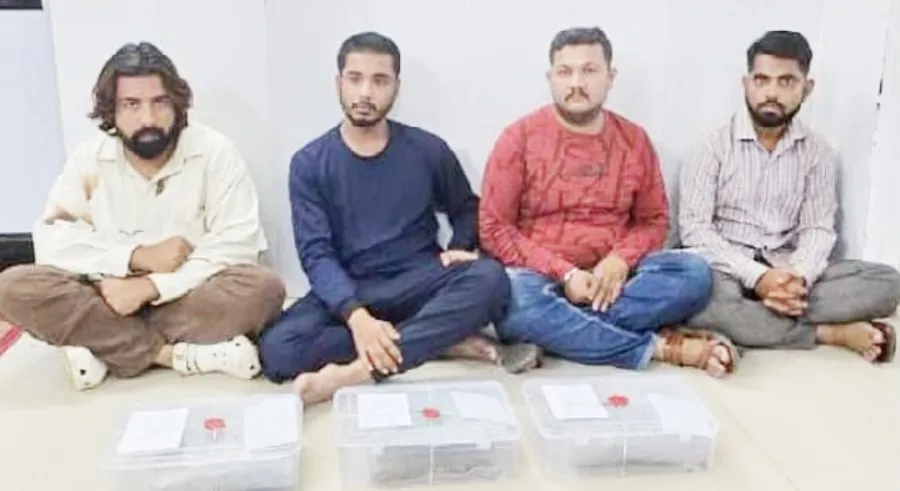 Junagadh Police Drug Case: જુનાગઢ પોલીસની મોટી સિદ્ધિ: બેંગકોક અને બેંગલોર જોડાયેલ આંતરરાષ્ટ્રીય ગાંજા રેકેટનો પર્દાફાશ 3 Junagadh Police Drug Case.jpeg