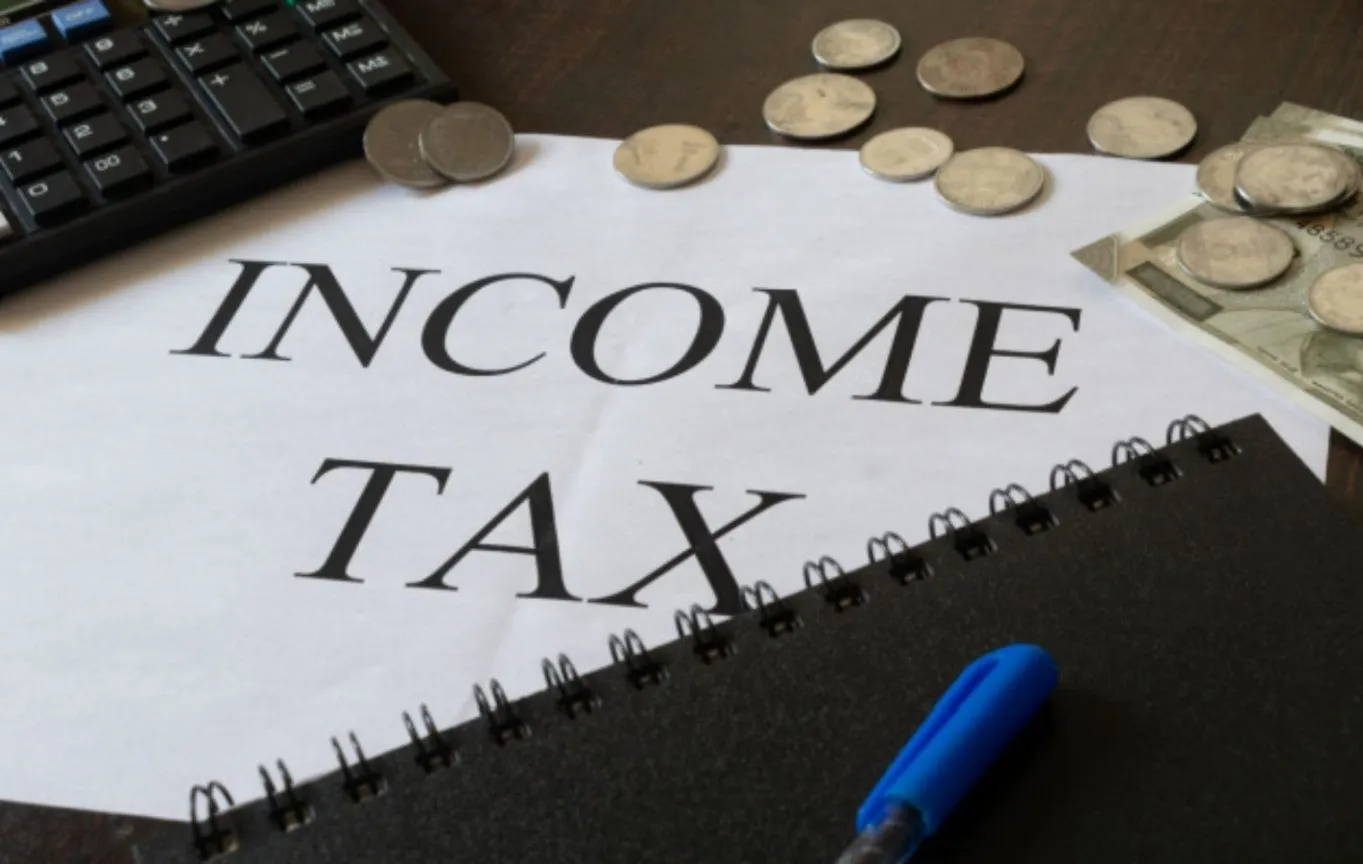 IT Raid in Gandhinagar 1.png