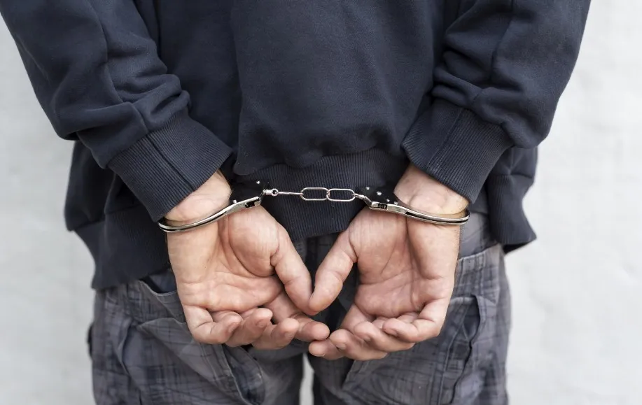 Surat drug trafficking network 1.png