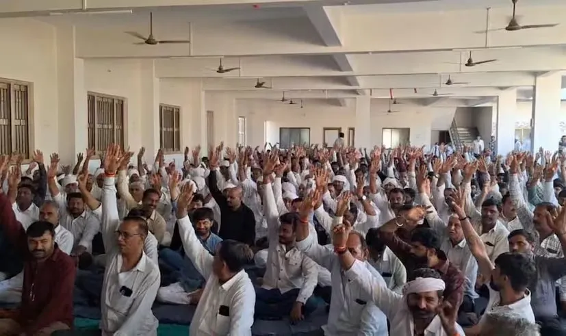 આર્થિક બોજ દૂર કરવા અમરેલી આહીર સમાજ એક થાયો, લગ્ન ખર્ચમાં મોટો સુધારો 3 Ahir Community Wedding Reform 2.png