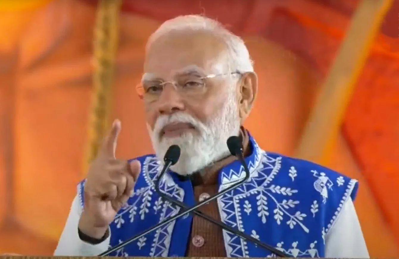 ડેડિયાપાડામાં વડાપ્રધાન મોદીનો ઐતિહાસિક વિકાસ મંત્ર: આદિવાસી ધરતી પર યોજાયા ભવ્ય કાર્યક્રમો 2 PM Modi Dediyapada Visit 1.jpeg