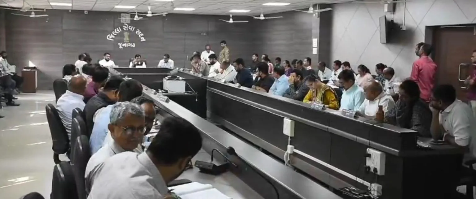 જૂનાગઢમાં દીશા બેઠક: યોજનાઓના અમલીકરણ પર વિગતવાર સમીક્ષા 3 Development Review Junagadh 2.png
