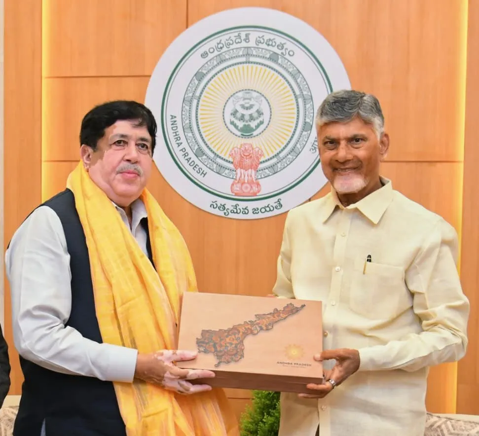 ઔદ્યોગિક પ્રગતિને આગળ ધપાવતી અર્થપૂર્ણ ચર્ચા, દિલીપભાઈ સંઘાણી અને CM ચંદ્રબાબુ નાયડુ વચ્ચે બેઠક 3 IFFCO Kisan SEZ Development 2.png