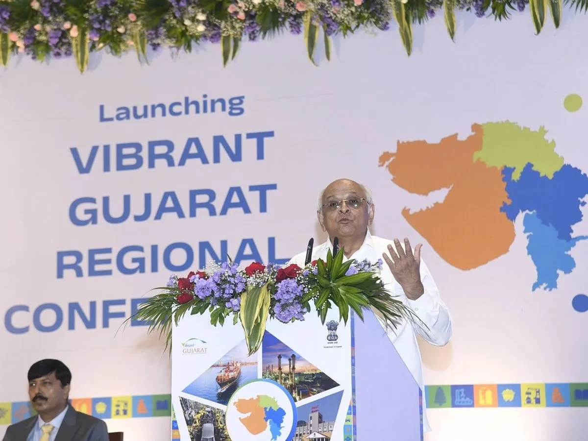 કચ્છ અને સૌરાષ્ટ્રને કેન્દ્રમાં રાખીને બીજી વાઇબ્રન્ટ ગુજરાત રિજનલ કોન્ફરન્સ (VGRC)નું આયોજન, પ્રદેશમાં વિકાસ, રોકાણ અને નવી તકોને મળશે પ્રોત્સાહન 2 WhatsApp Image 2025 11 16 at 11.21.13 AM.jpeg