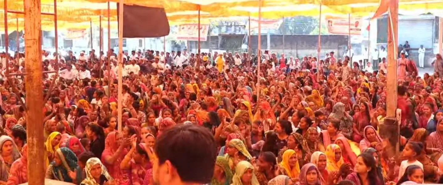 ઠાકોર સમાજના કાર્યક્રમમાં ઋષિભારતી બાપુનું નિવેદન અને ગુજરાતની રાજનીતિમાં ઉછળેલો નવો વિવાદ 3 rishi bharati bapu statement alpesh thakor 2.png