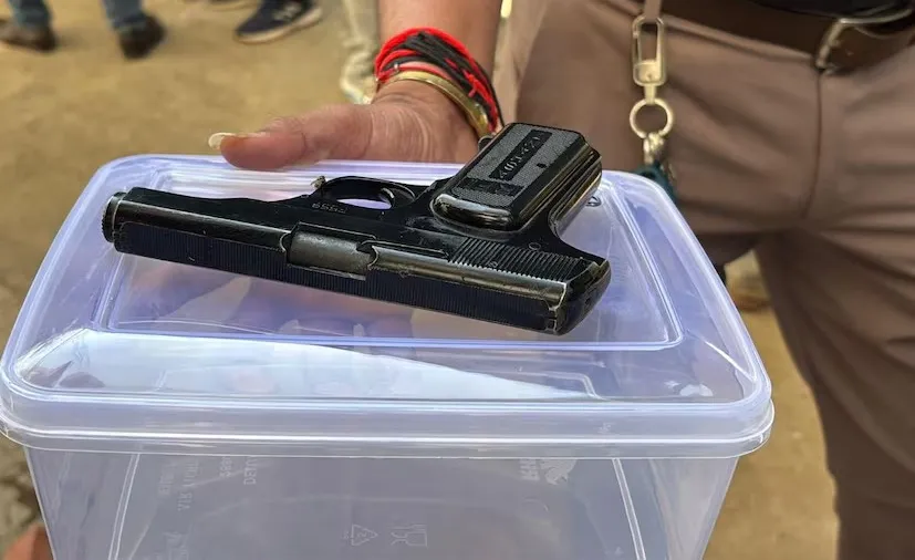 નાગેશ્વર વિસ્તારમાં દંપત્તિના સંબંધોના વિવાદે લીધો ભયંકર વળાંક 3 rajkot padhiyaar couple case 2.png